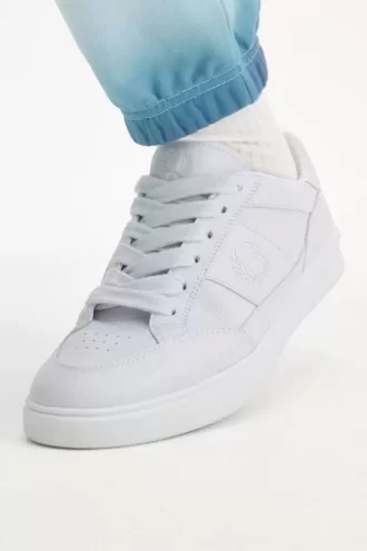 B440 Men’s Tennis Shoes