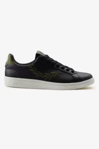 B721 Men’s Tennis Shoes