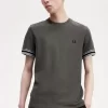 Bold Tipped Piqué Men’s T-Shirt