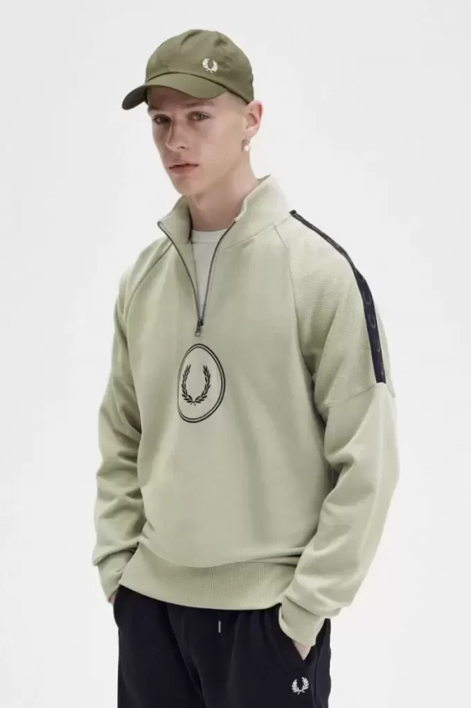 Circle Branding Half-Zip Men’s Sweatshirts Circle Branding Half-Zip Men’s Sweatshirts