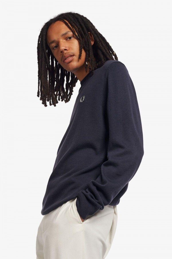 Classic Crew Neck Jumper Knitwear Classic Crew Neck Jumper Knitwear