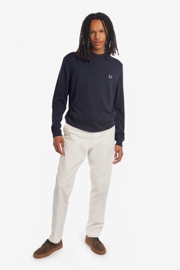 Classic Crew Neck Jumper Knitwear Classic Crew Neck Jumper Knitwear