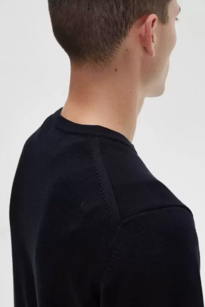 Classic Crew Neck Men’s Jumper Classic Crew Neck Men’s Jumper