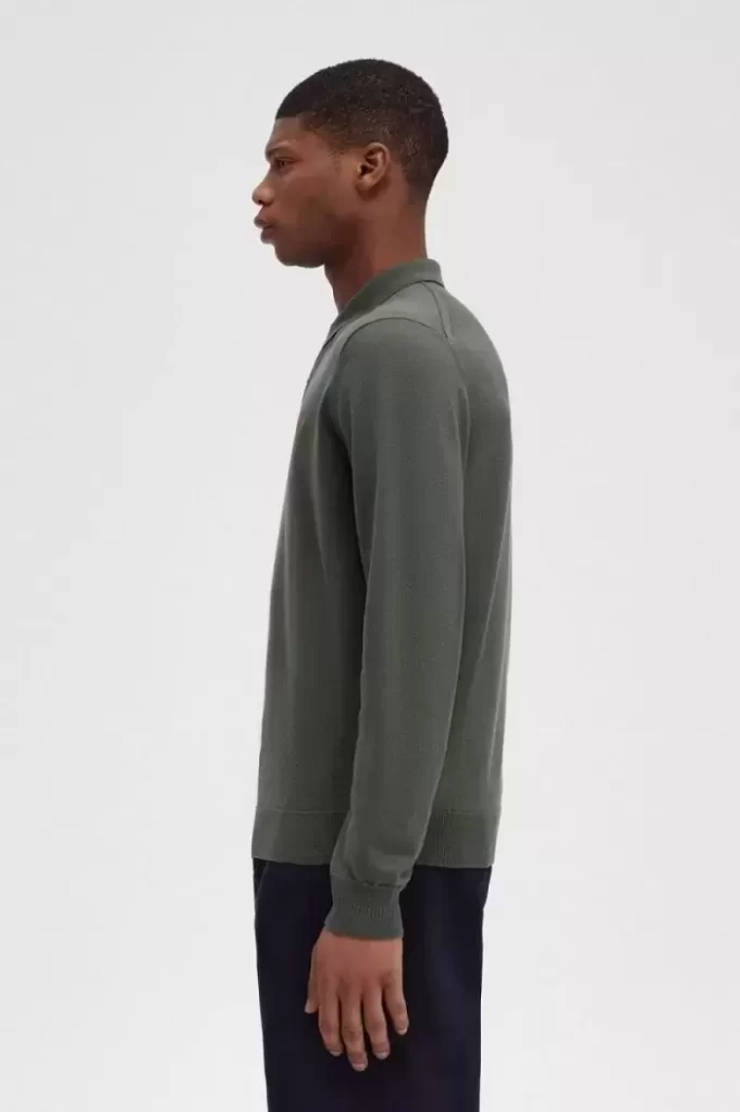 Classic Knitted Men’s Shirt Classic Knitted Men’s Shirt