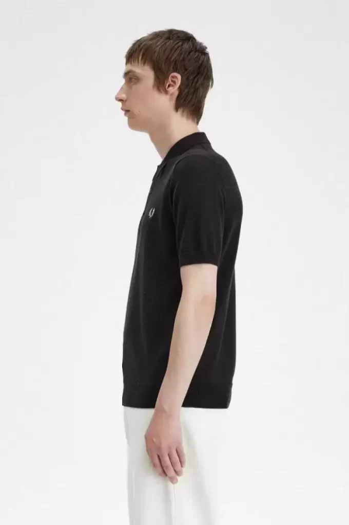 Classic Knitted Men’s Shirt Classic Knitted Men’s Shirt