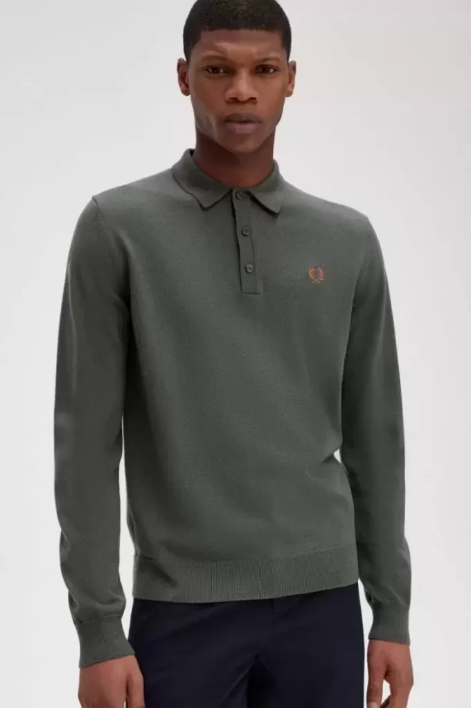 Classic Knitted Men’s Shirt Classic Knitted Men’s Shirt