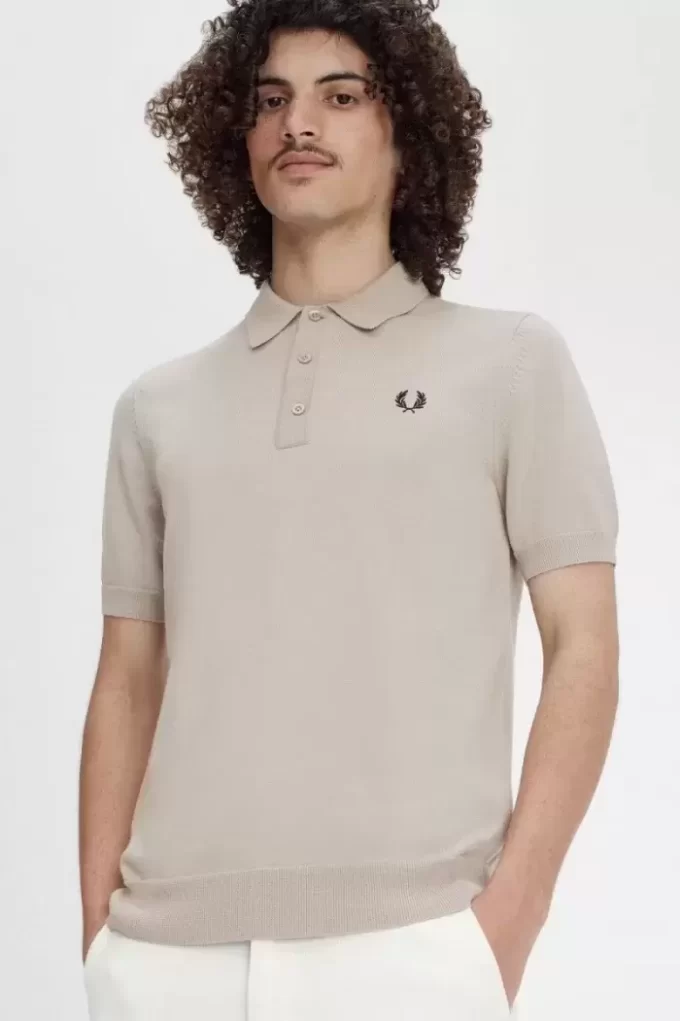 Classic Knitted Men’s Shirt Classic Knitted Men’s Shirt