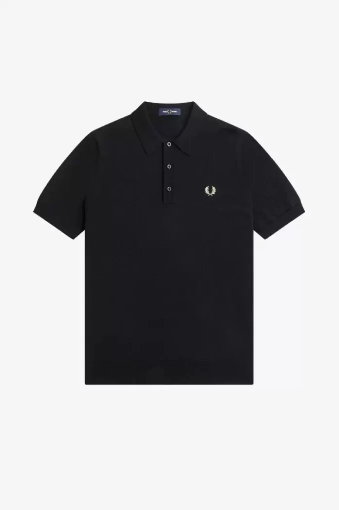Classic Knitted Men’s Shirt Classic Knitted Men’s Shirt