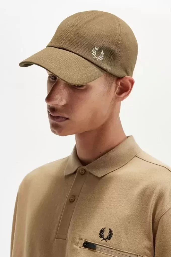 Classic Pique Men’s Caps