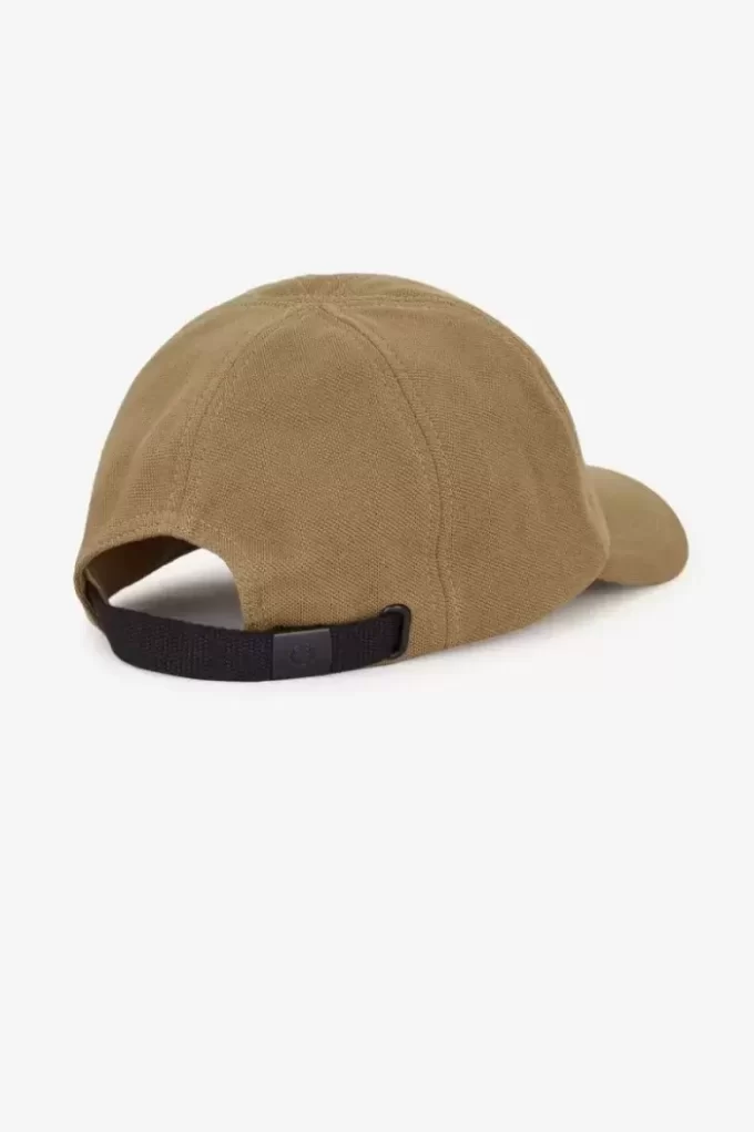 Classic Pique Men’s Caps