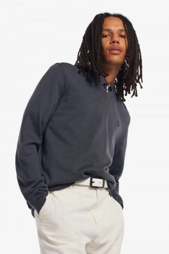 Classic V-Neck Jumper Knitwear