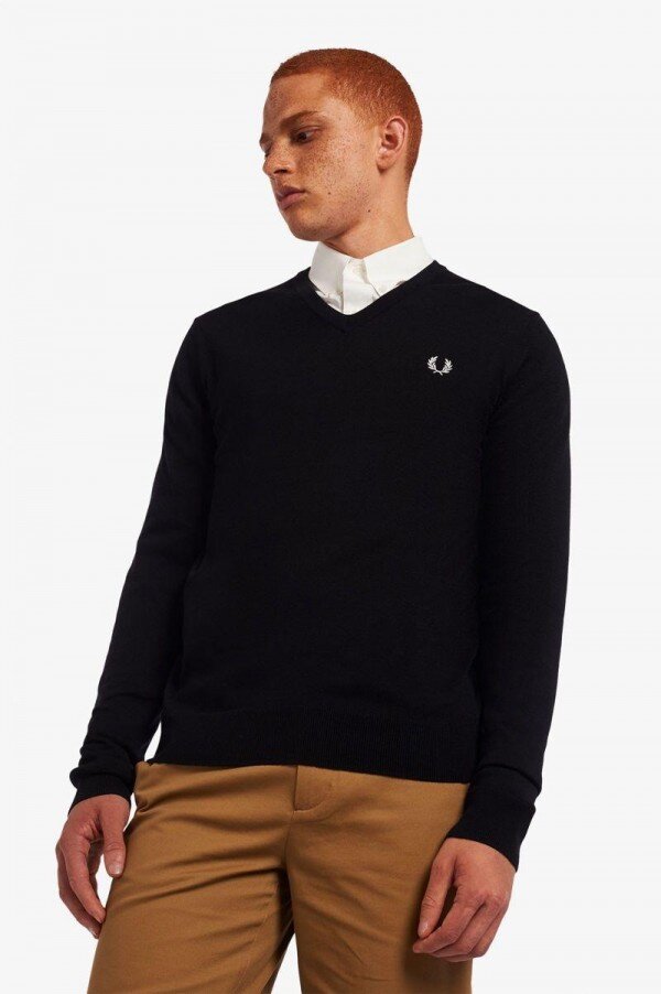 Classic V Neck Jumper Knitwear Classic V Neck Jumper Knitwear