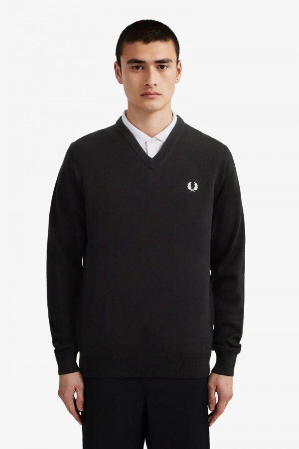 Classic V Neck Jumper Knitwear Classic V Neck Jumper Knitwear