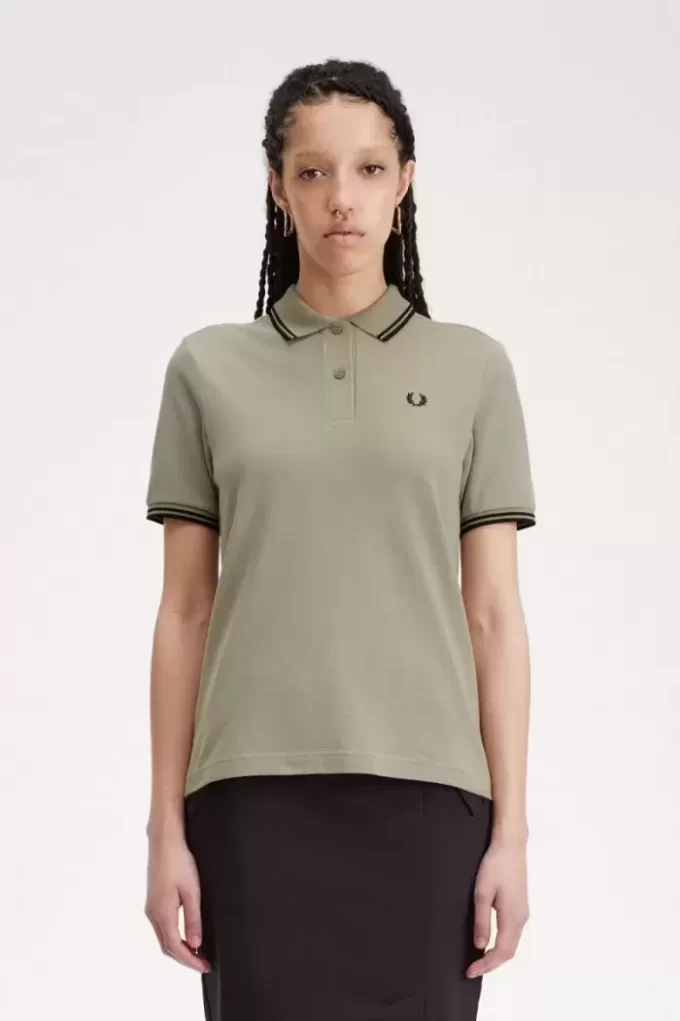 G3600 Women’s Shirt G3600 Women’s Shirt