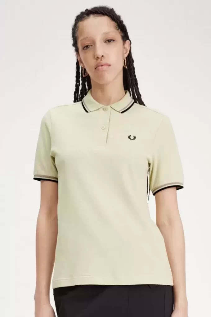 G3600 Women’s Shirt G3600 Women’s Shirt