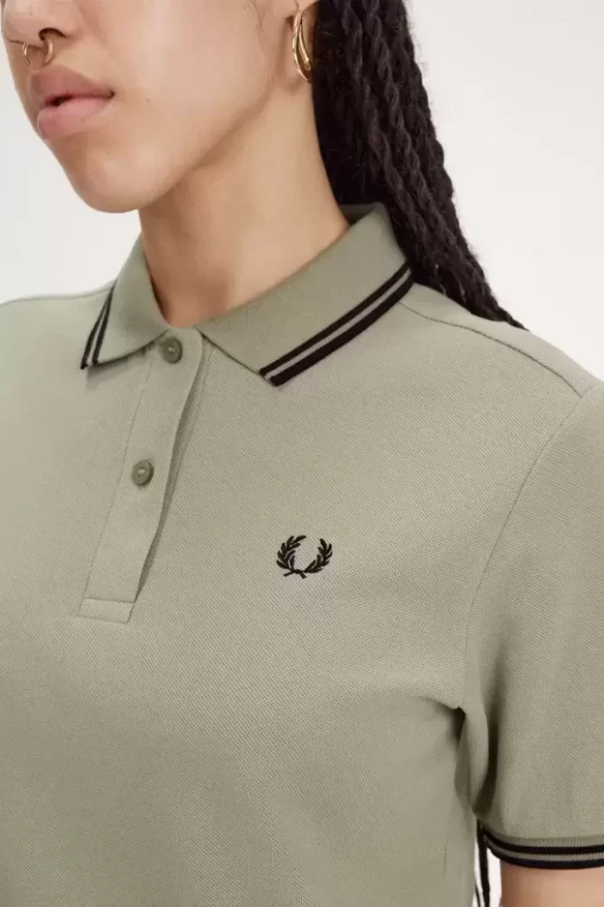 G3600 Women’s Shirt G3600 Women’s Shirt
