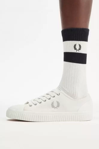 Low Hughes Women’s Plimsolls
