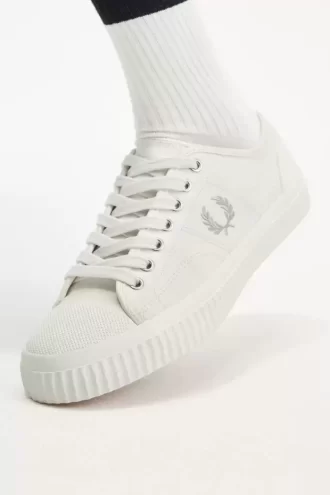 Low Hughes Women’s Plimsolls