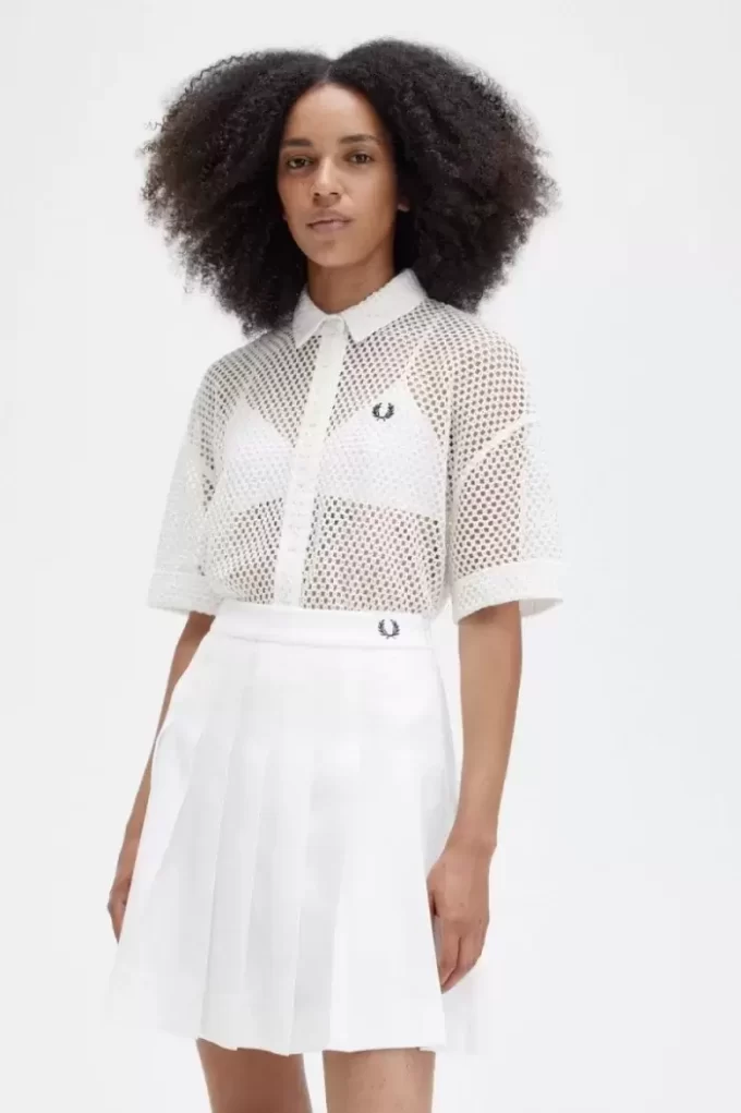 Open-Knit Women’s Shirt Open-Knit Women’s Shirt