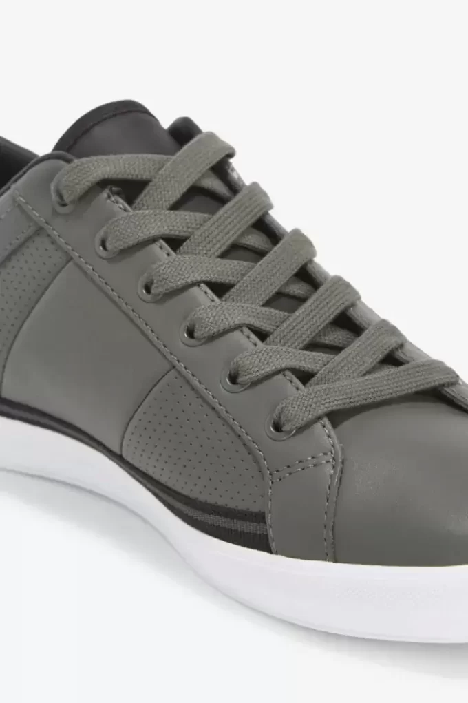 Perforated Baseline Men’s Tennis Shoes Perforated Baseline Men’s Tennis Shoes