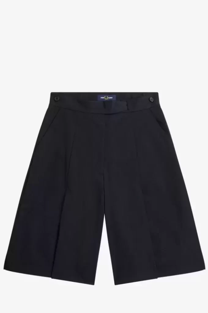 Pleated Women’s Shorts