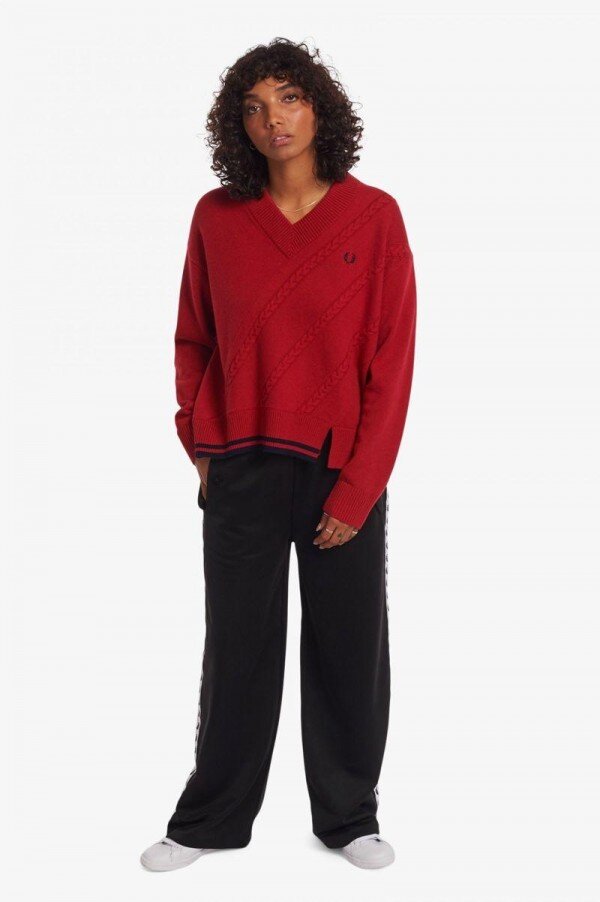 Split Hem Cable Knit Jumper Knitwear Split Hem Cable Knit Jumper Knitwear