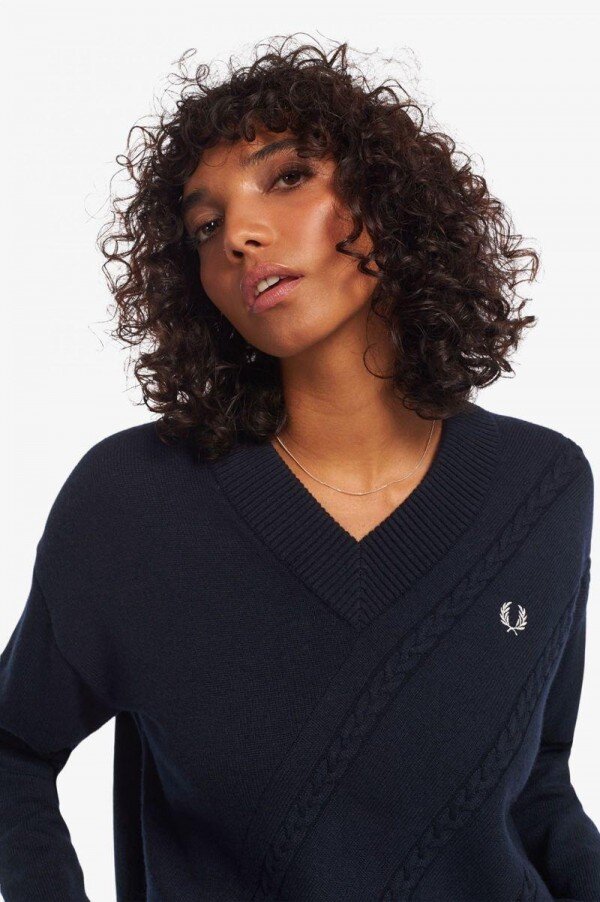 Split Hem Cable Knit Jumper Knitwear Split Hem Cable Knit Jumper Knitwear