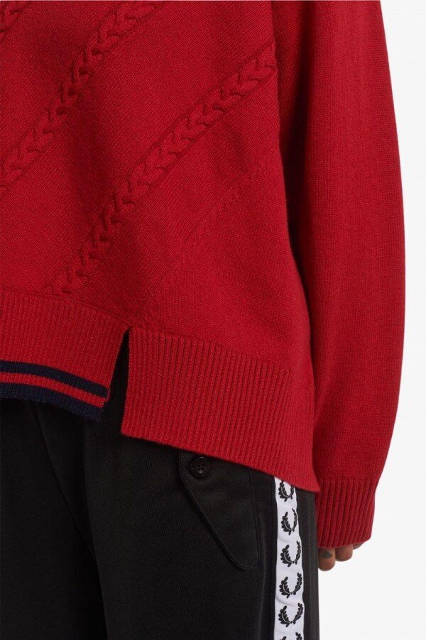 Split Hem Cable Knit Jumper Knitwear Split Hem Cable Knit Jumper Knitwear