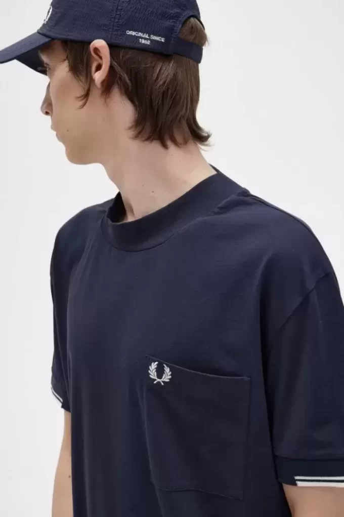 Tipped Sleeve Men’s T-Shirt Tipped Sleeve Men’s T-Shirt