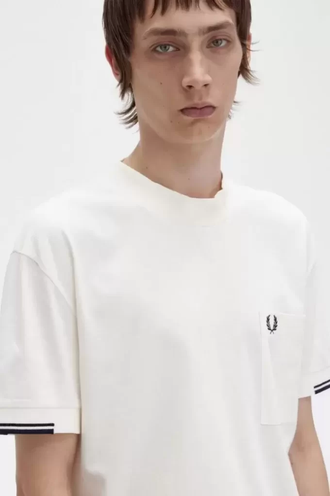 Tipped Sleeve Men’s T-Shirt Tipped Sleeve Men’s T-Shirt