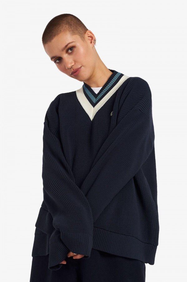 Tipped V-Neck Jumper Knitwear Tipped V-Neck Jumper Knitwear