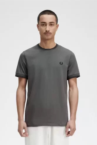 Twin Tipped Men’s T-Shirt