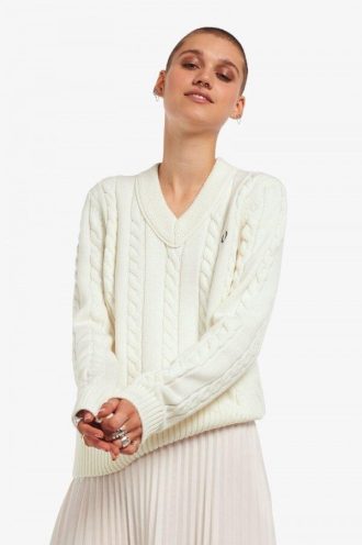 V-Neck Cable Knit Jumper Knitwear