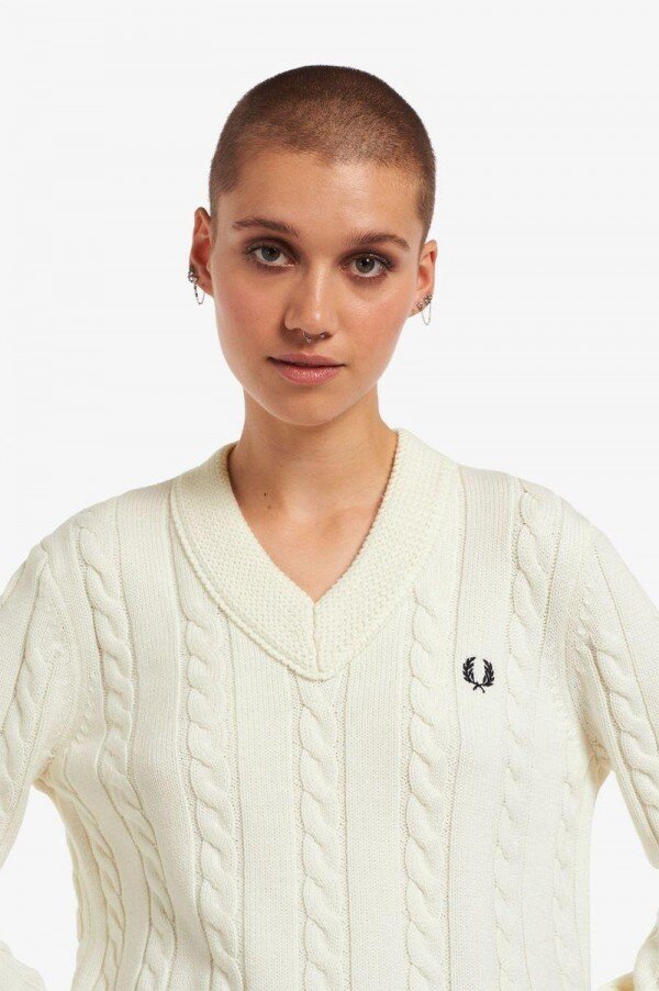 V-Neck Cable Knit Jumper Knitwear V-Neck Cable Knit Jumper Knitwear
